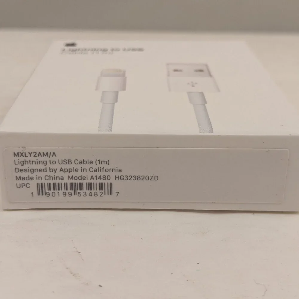 APPLE Lightning to USB Cable | 1m | Charge / Sync | MXLY2AM/A | Model A1480 NEW